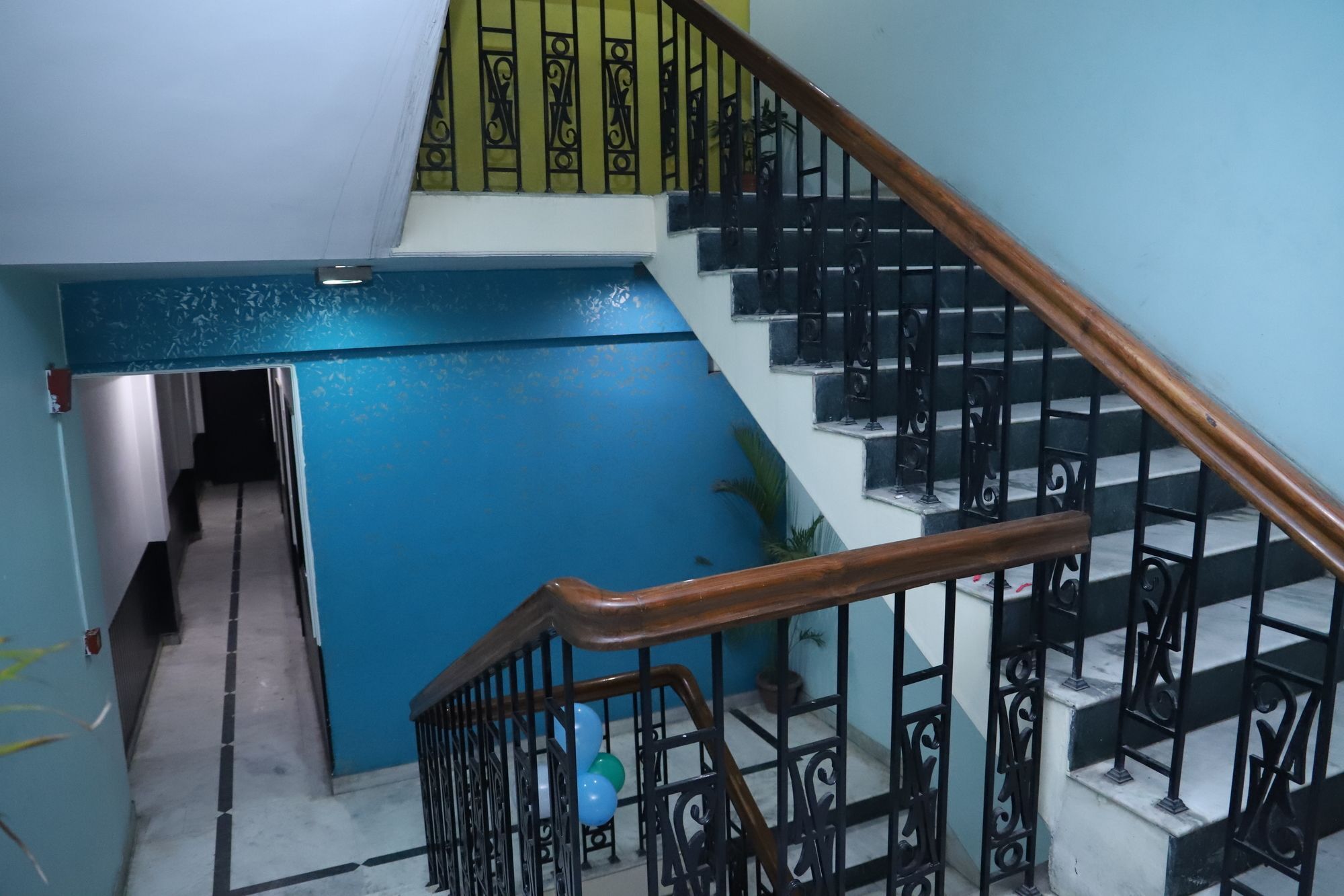 Airport Hotel Aerocity Inn Ню Делхи Екстериор снимка